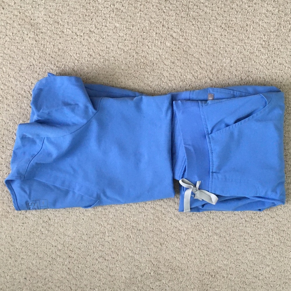 FIGS ceil blue scrubs